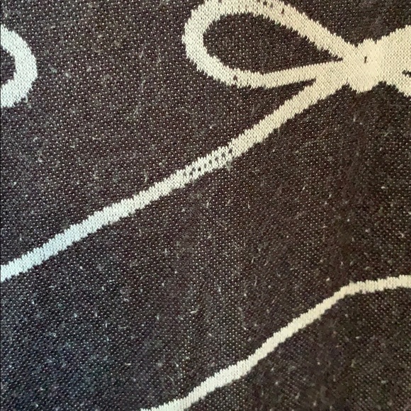 LuLaRoe top - Picture 3 of 4